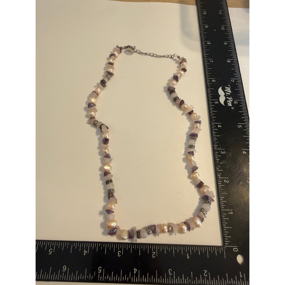 Jewelry - Pearl Amethyst Rose Quartz Chip Beaded Necklace Silver Tone Boho 18 Inch‎